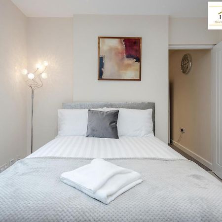 Bedford Hospital Victoria Apartments A And B By Homely Spaces Short Lets & Serviced Accommodation Luaran gambar